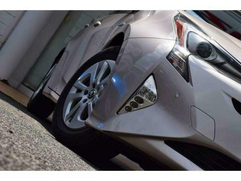 PRIUS-5