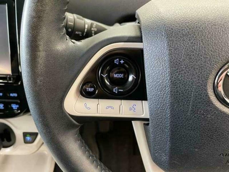 PRIUS-9