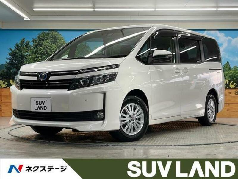 TOYOTA　VOXY