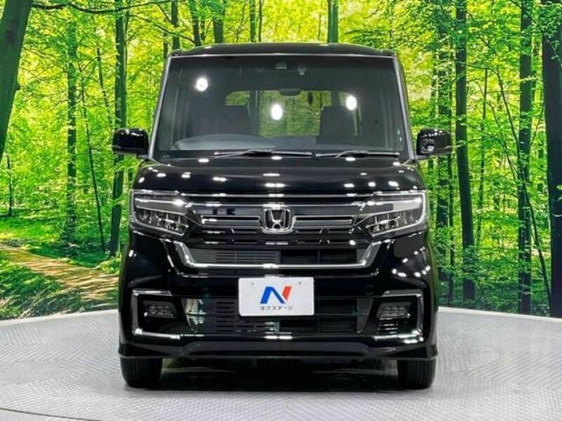 N BOX CUSTOM-13
