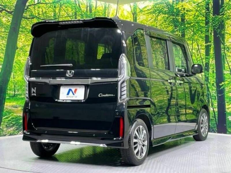 N BOX CUSTOM-16