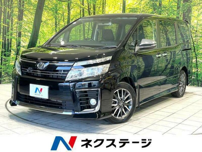 TOYOTA　VOXY