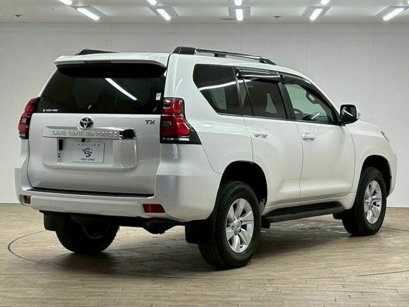 LAND CRUISER PRADO-15