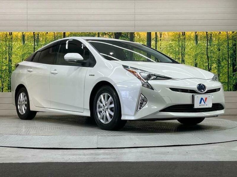 PRIUS-17