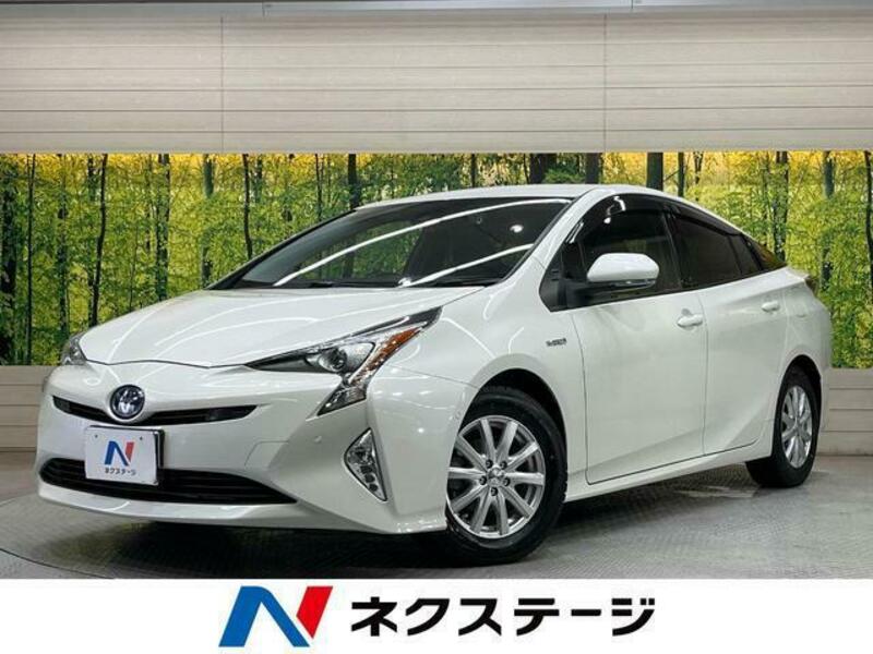 TOYOTA　PRIUS
