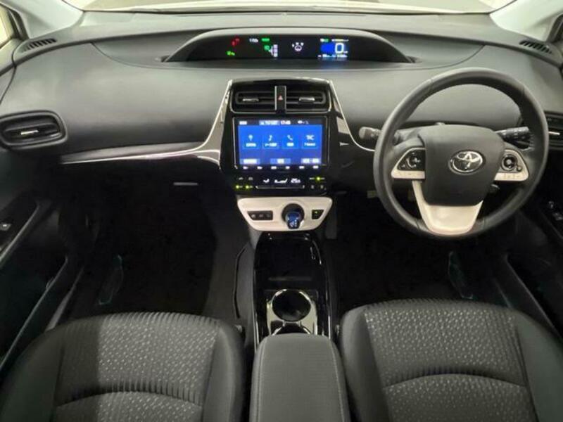 PRIUS-1
