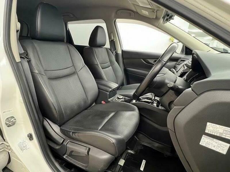 X-TRAIL-4