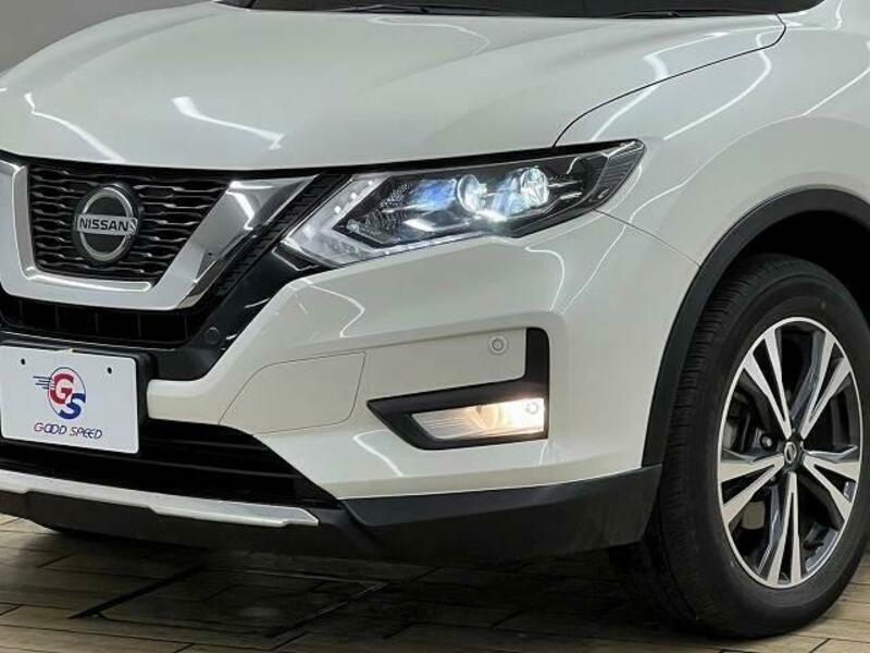 X-TRAIL-19