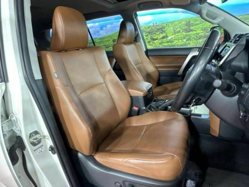 LAND CRUISER PRADO-9