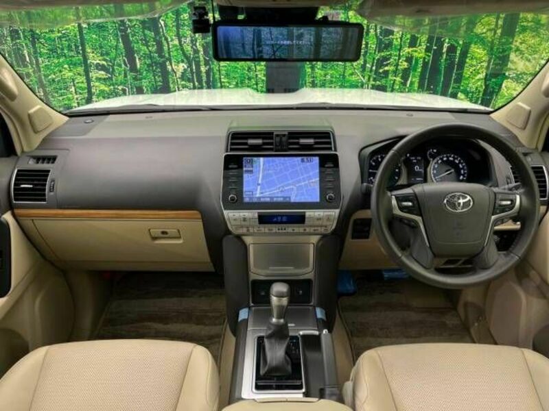 LAND CRUISER PRADO-1