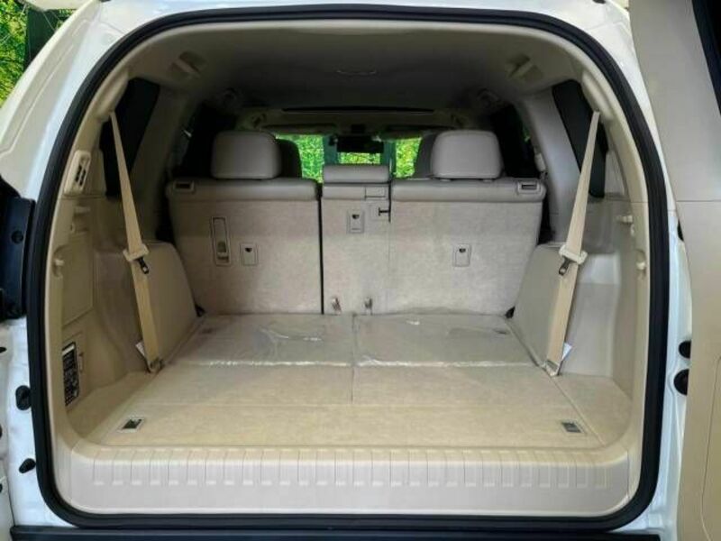 LAND CRUISER PRADO-11