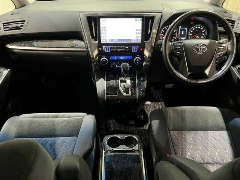 VELLFIRE-1