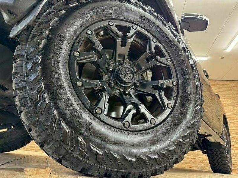 LAND CRUISER PRADO-18
