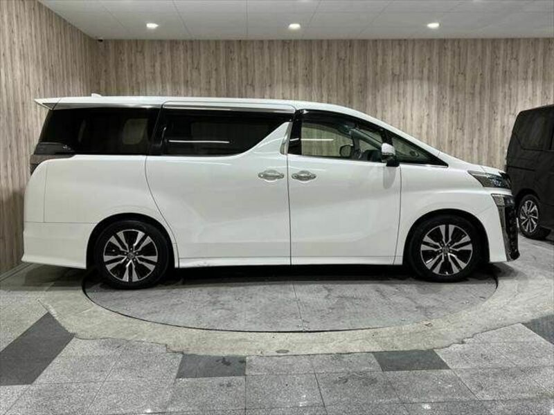 VELLFIRE-19