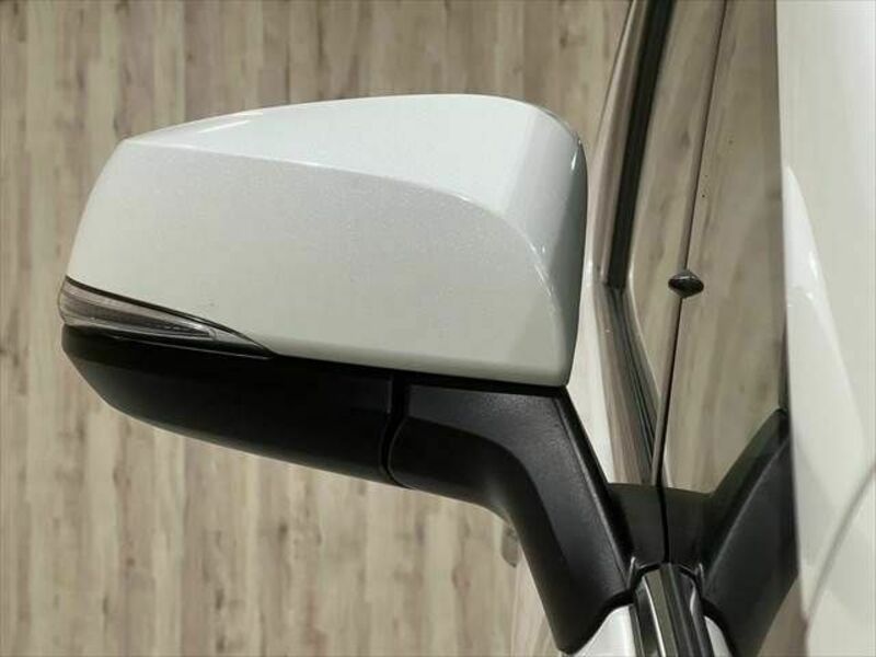 VELLFIRE-28