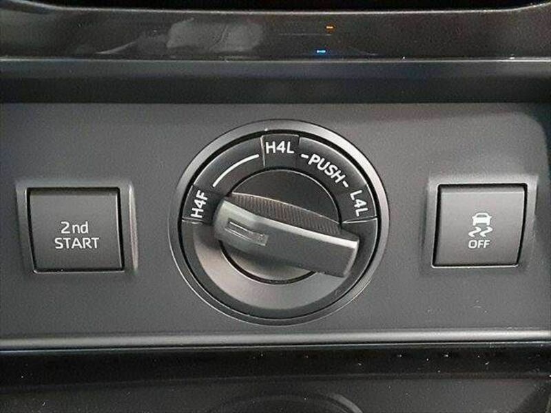 LAND CRUISER PRADO-6
