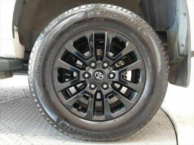 LAND CRUISER PRADO-14