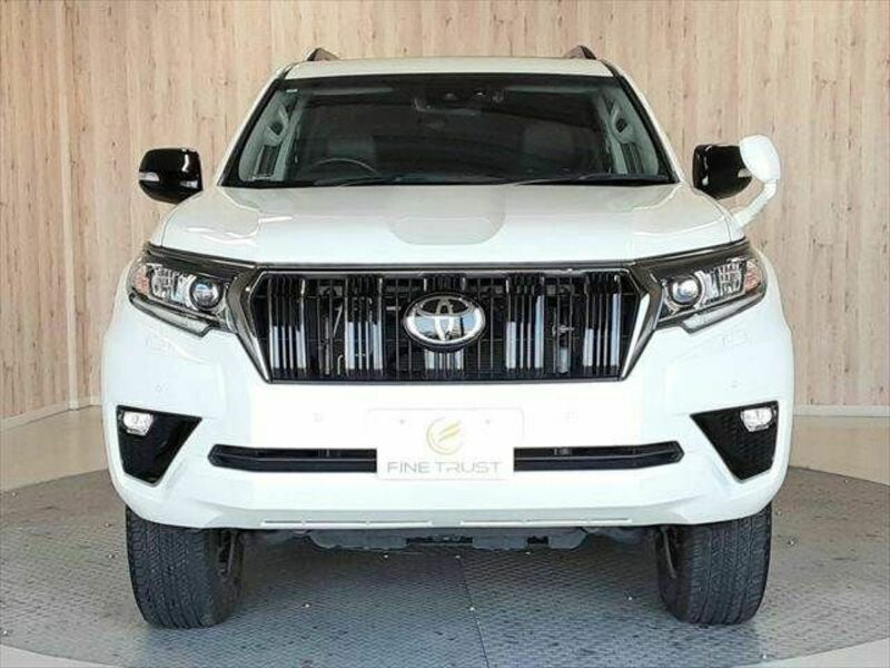 LAND CRUISER PRADO-15
