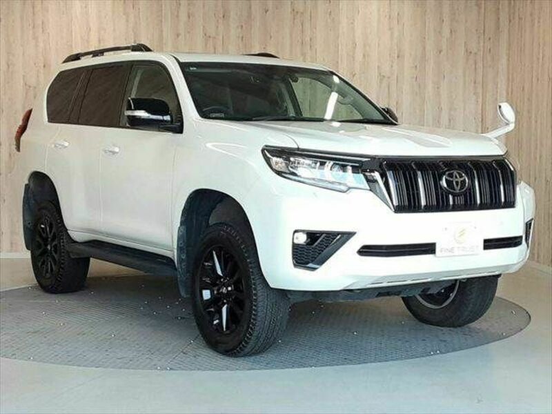 LAND CRUISER PRADO-16