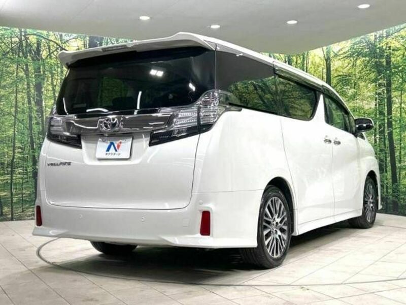 VELLFIRE-17