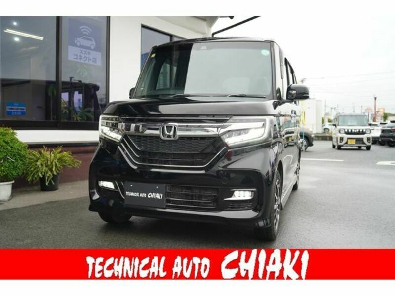 HONDA　N BOX CUSTOM