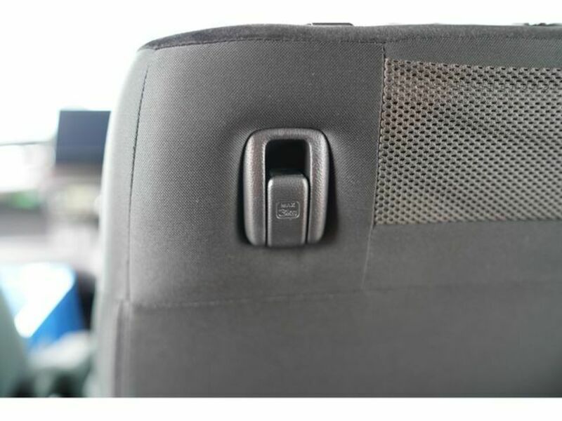 N BOX CUSTOM-13