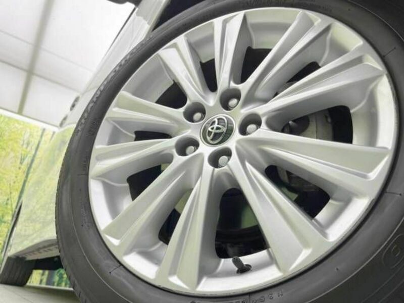 VELLFIRE-11