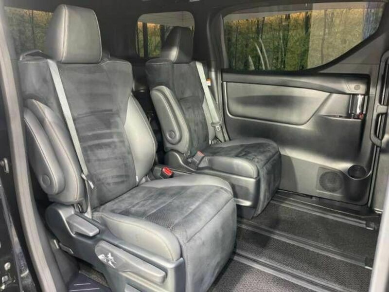 ALPHARD-9