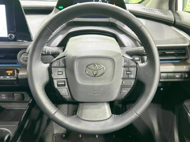 PRIUS-10