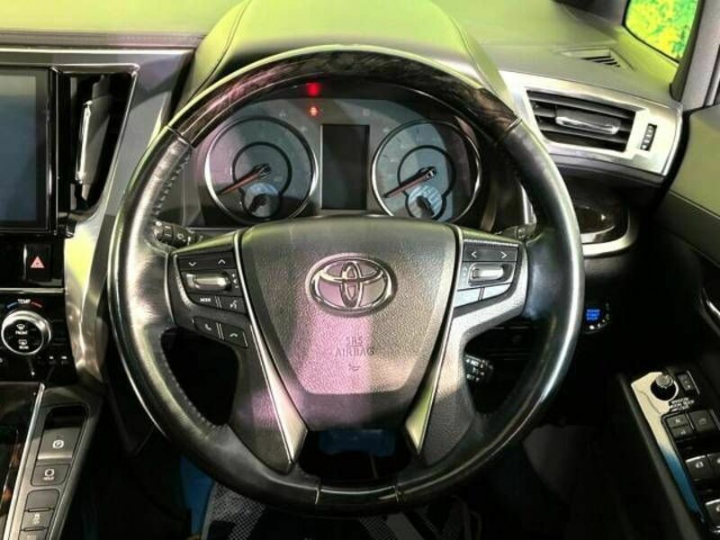 VELLFIRE-10
