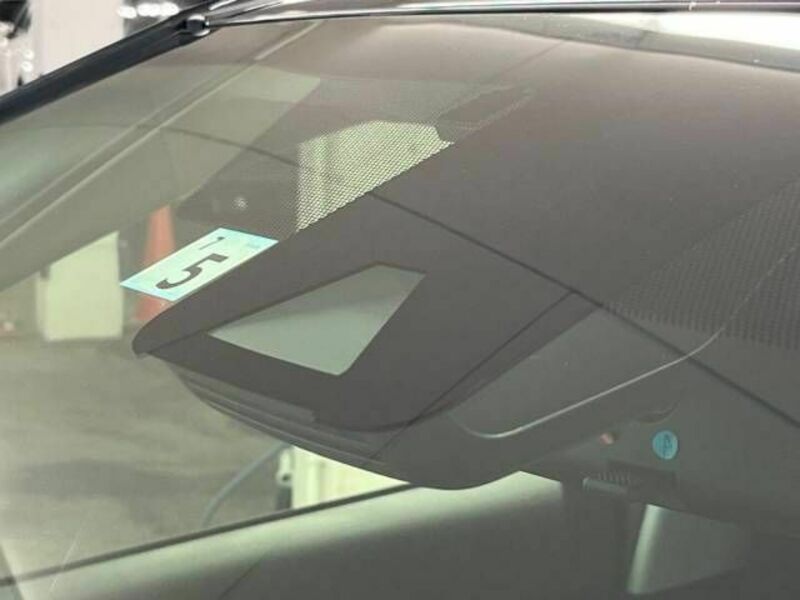 YARIS CROSS-4