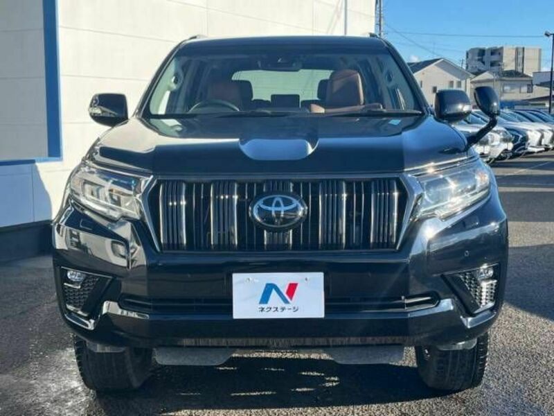 LAND CRUISER PRADO-15