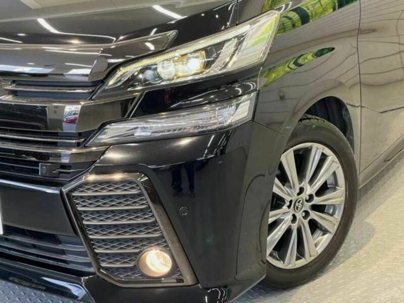 VELLFIRE-12
