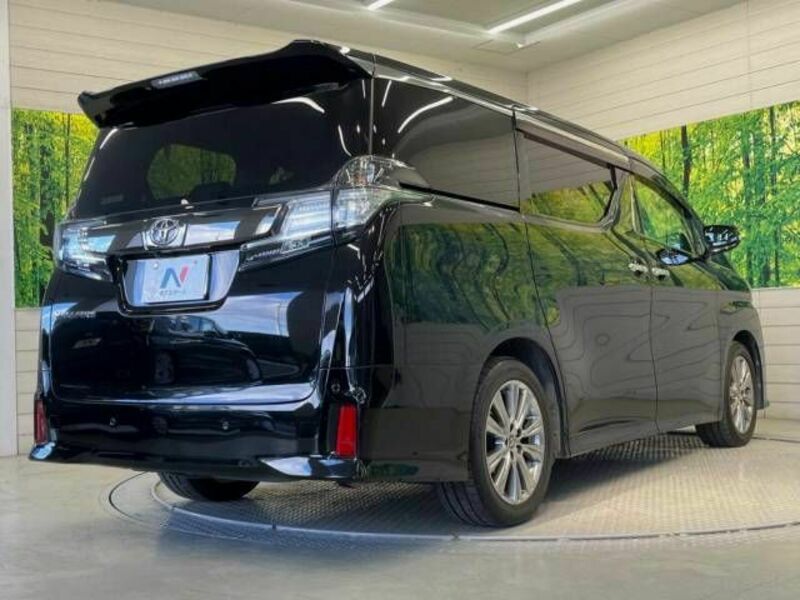 VELLFIRE-17