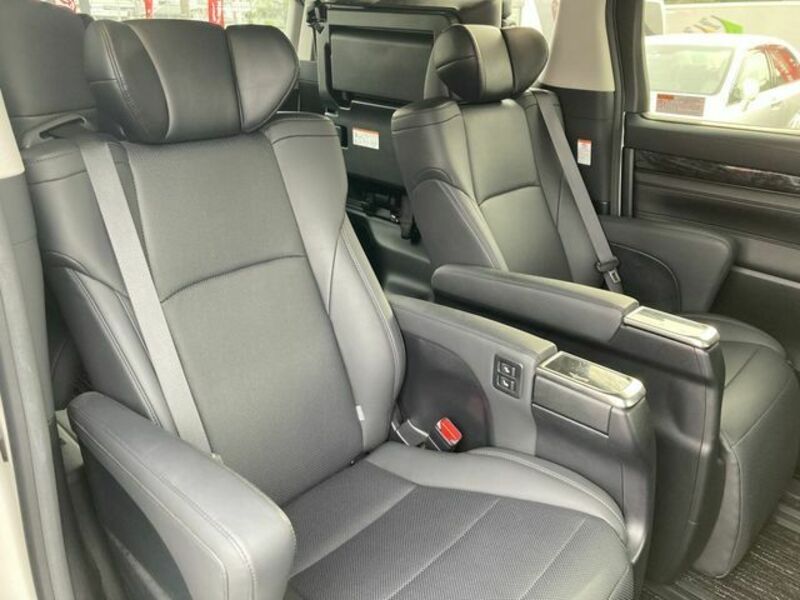 ALPHARD-26