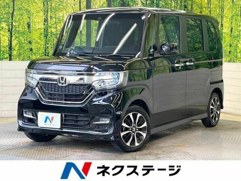 HONDA　N BOX CUSTOM