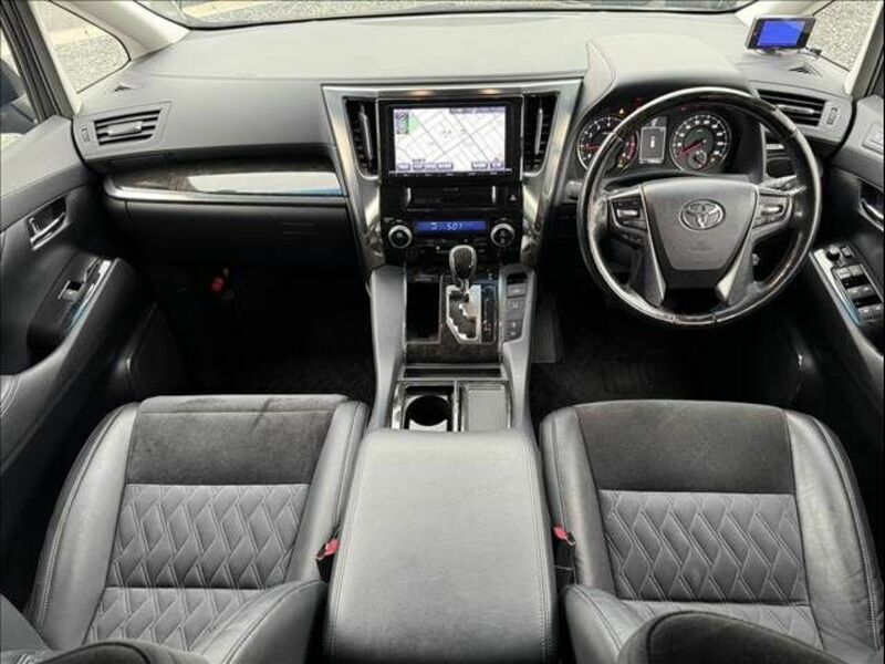 VELLFIRE-1