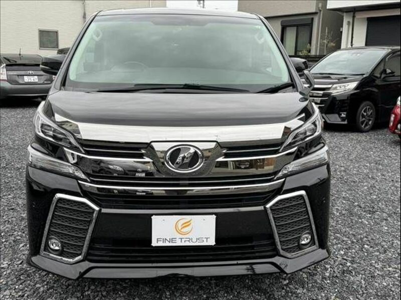 VELLFIRE-15