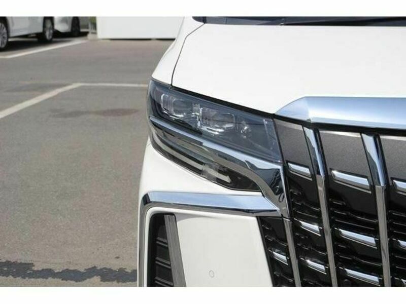 ALPHARD-9