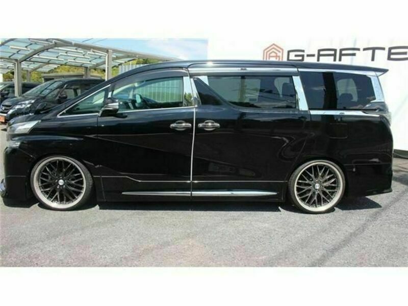 VELLFIRE-4