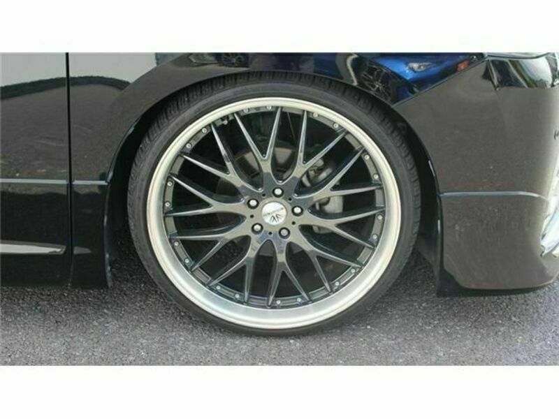 VELLFIRE-7
