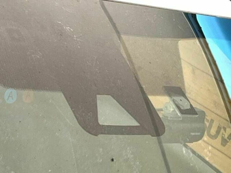 YARIS CROSS-4
