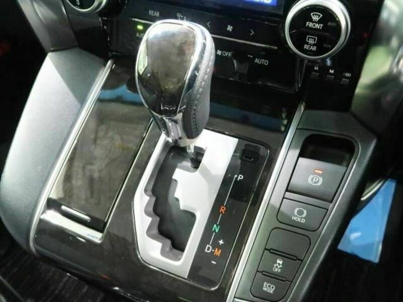 ALPHARD-19