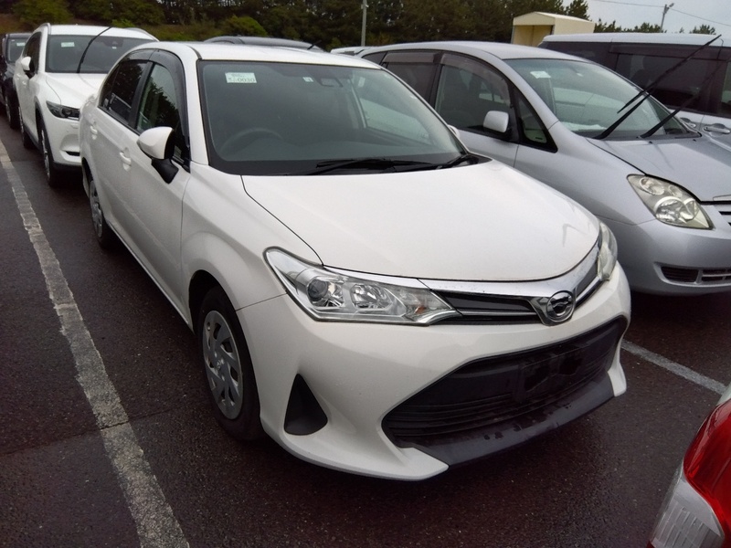 COROLLA AXIO
