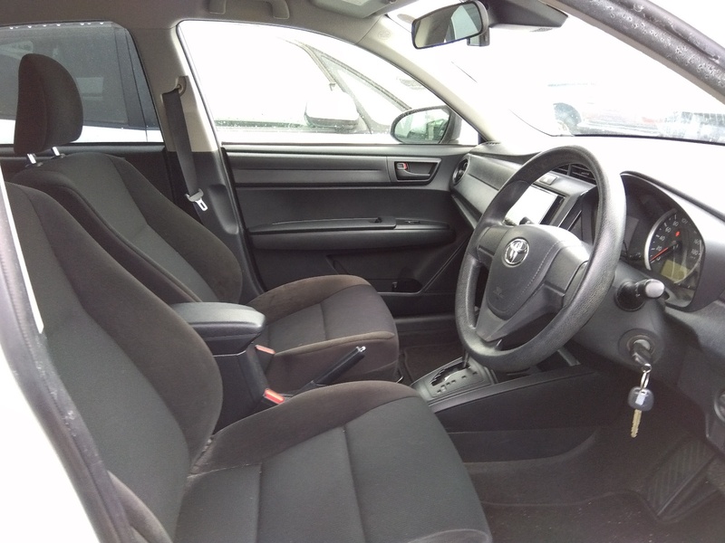 COROLLA AXIO