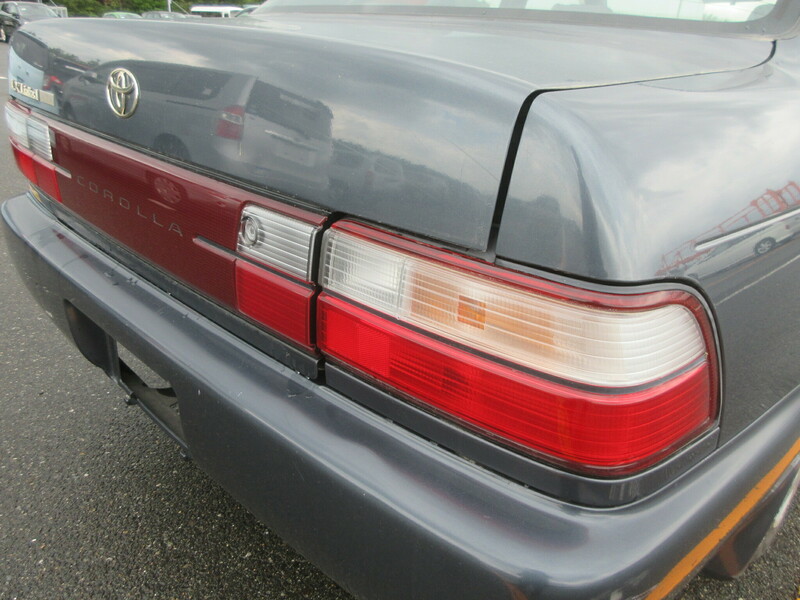 COROLLA-28