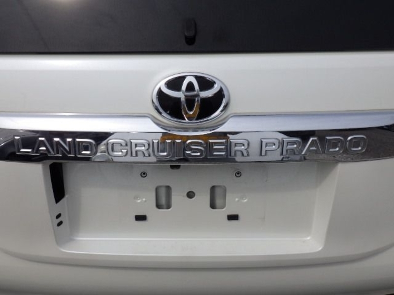 LAND CRUISER PRADO-14