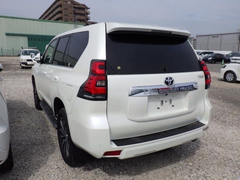 LAND CRUISER PRADO-2