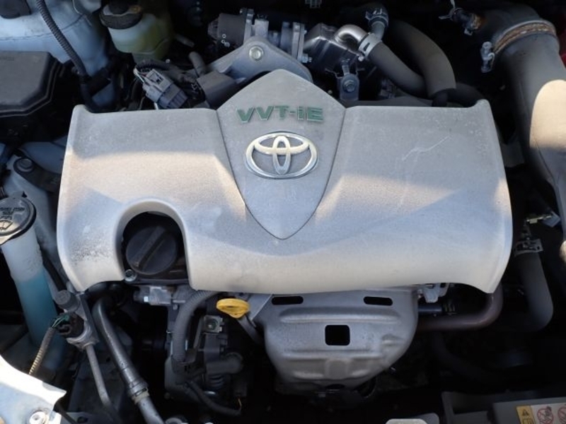 COROLLA AXIO