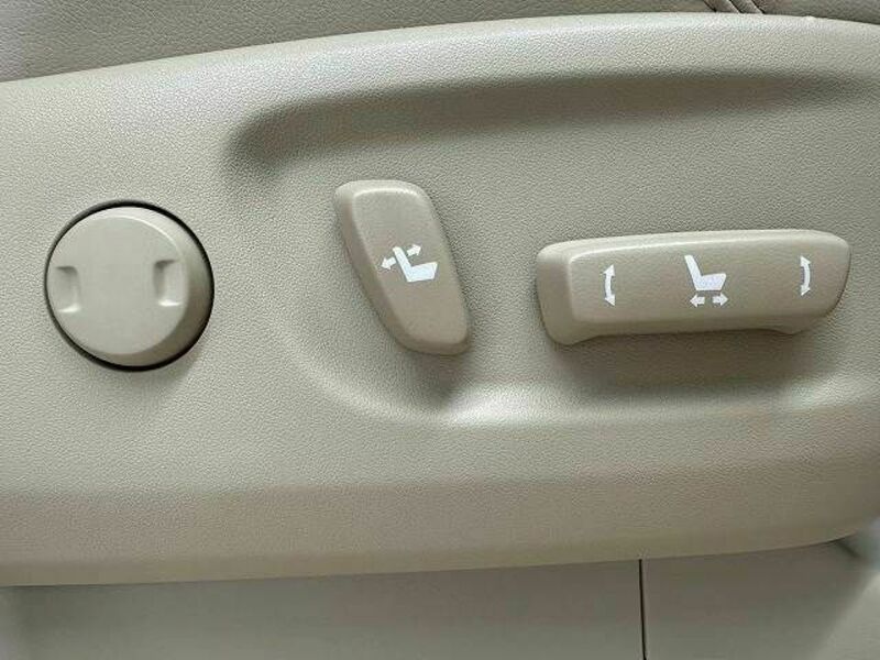 LAND CRUISER PRADO-10